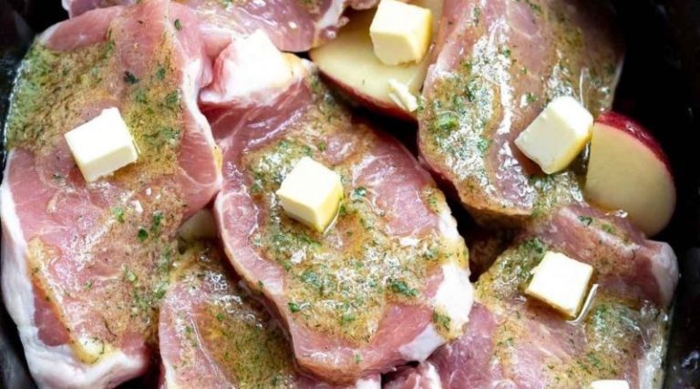 Crockpot Ranch Pork Chops!!!