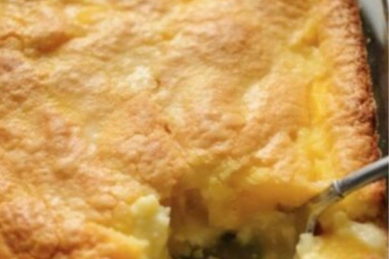 4 Ingredients Lemon Cream Cheese Dump Cake Recipe