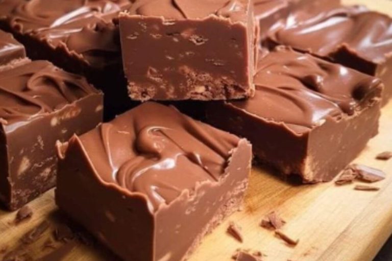 PAULA DEEN’S 5-MINUTES FUDGE