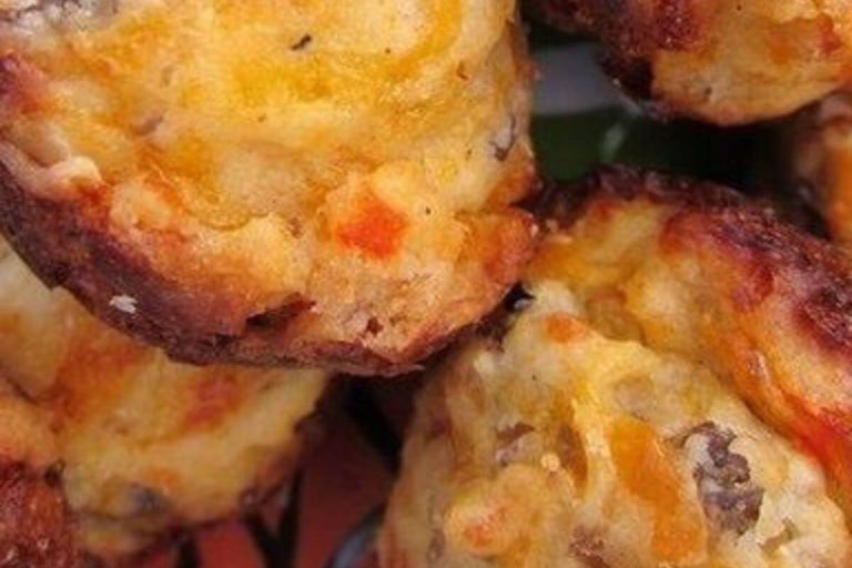 CREAM CHEESE SAUSAGE BALLS