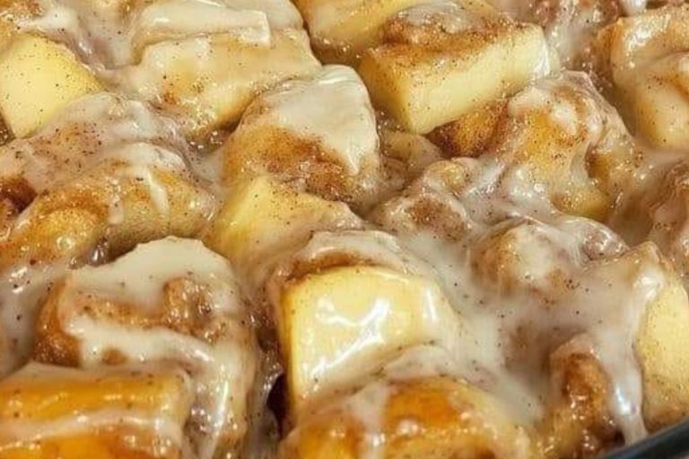 Apple and cinnamon cake