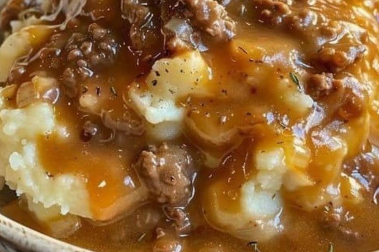 Beef and Gravy with Mashed Potatoes