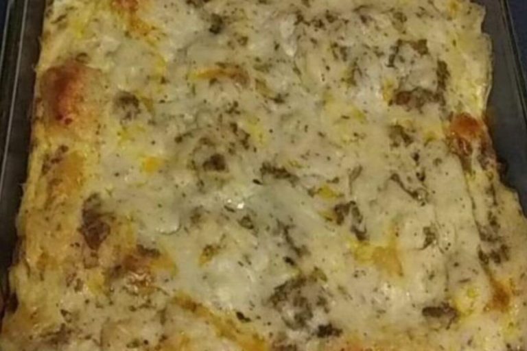Creamed Chicken and Biscuits Casserole