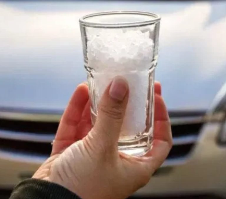 The Surprising Reason Drivers Are Keeping Salt in a Glass Inside Their Cars