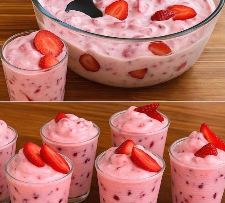 2-Minute Strawberry Yogurt Dessert