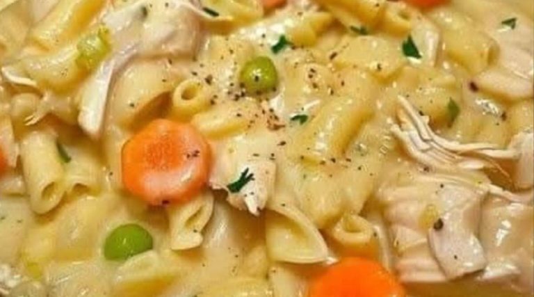 Skillet Dish with Chicken, Noodles, and Vegetables
