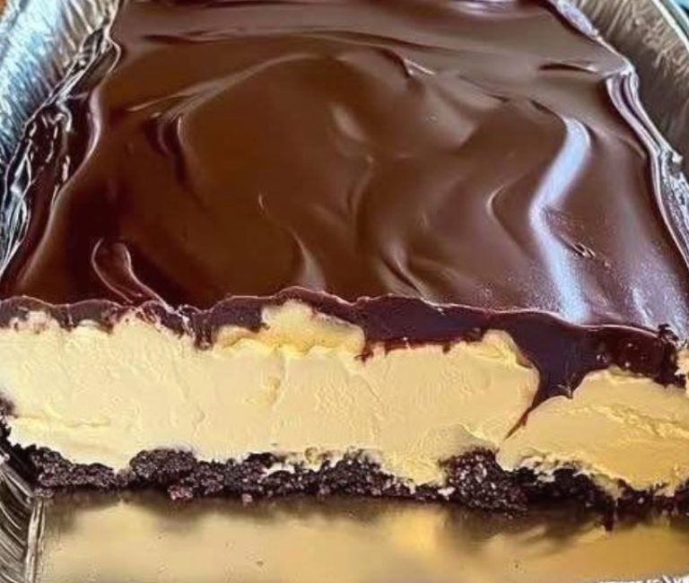 No-Bake Chocolate Eclair Cake