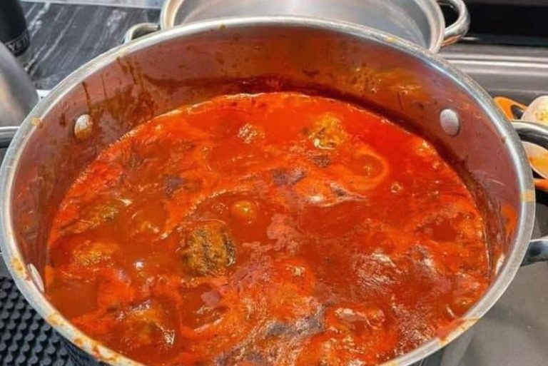 Homemade Meatballs and Gravy