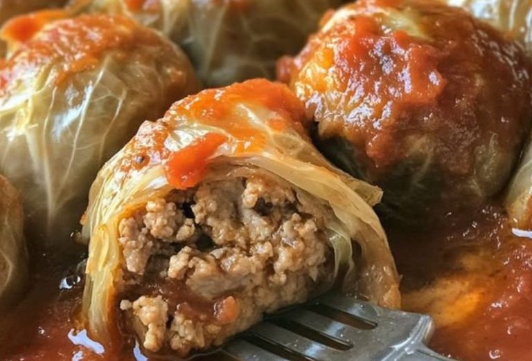 Polish Stuffed Cabbage Rolls