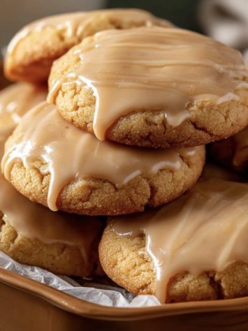 Maple Cookies with Maple Icing
