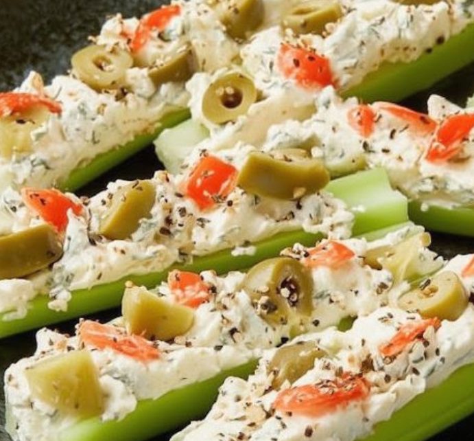 Grandma’s Classic Stuffed Celery