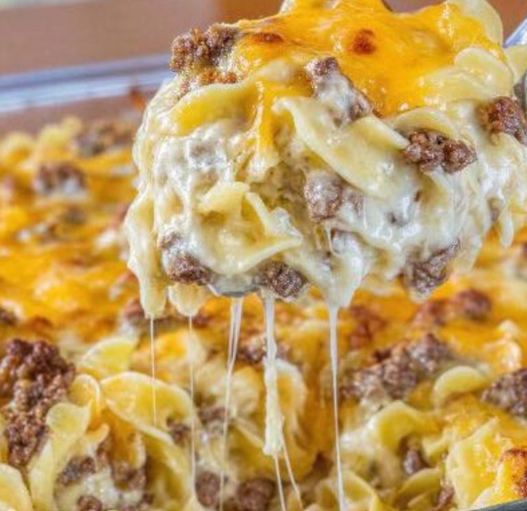Creamy Sour Cream Beef Noodle Casserole