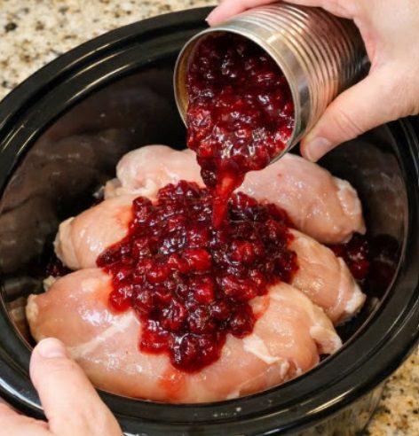 Slow Cooker Amish Cranberry Chicken